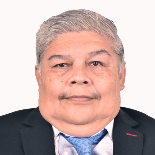 Dr. H.C. Soc. Luis Antonio Almeida Vera. Ph D. Dipl. Emb