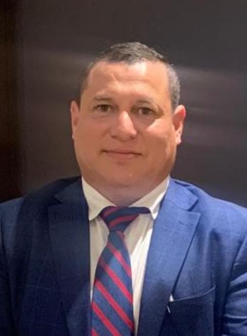 Dr. H.C. Abg. Leonardo Salvador Mora Lozano. Msc. Dipl. Emb