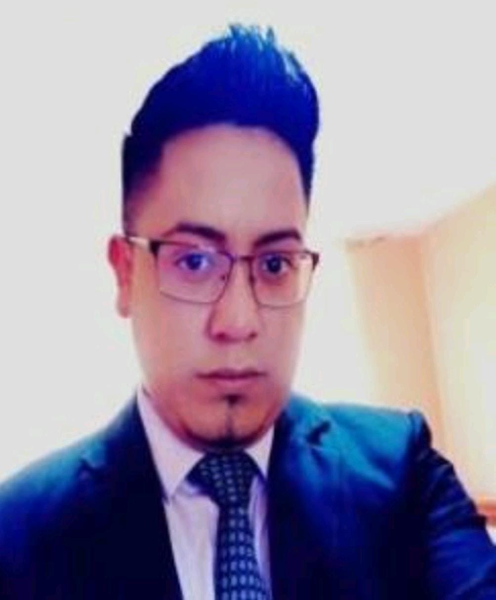 Dr. H.C. Lcdo. Cristian Ricardo Sango Toapanta. Msc. Dipl. Emb