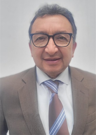 DR. H.C. ECO. JOHN MILTON TELLO JARA. ESP. DIPL. EMB